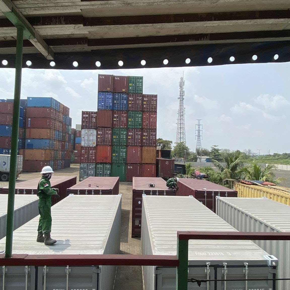 Kontainer brandnew certified 20ft proyek Sinspac — PT Kiranalea