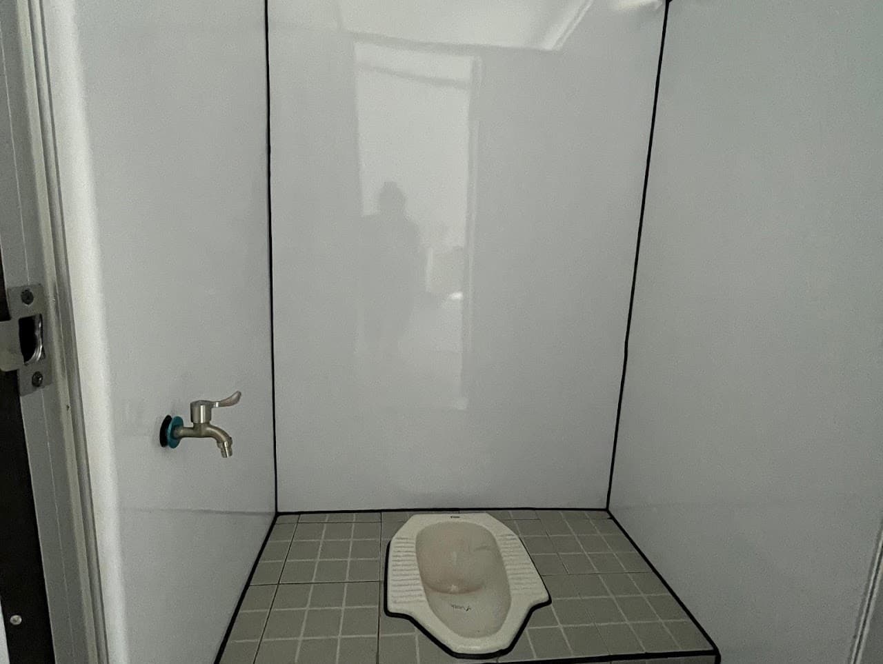 Toilet container portable sanitation — PT Kiranalea